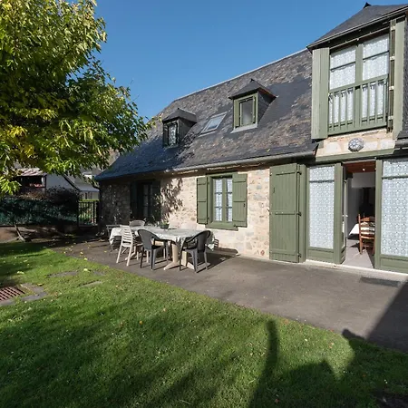 Maison Anthian Ferienhaus *